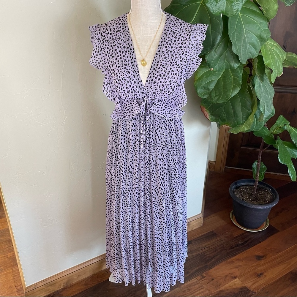 Zara Lavender Midi Dress with Empire Waist and Pleats